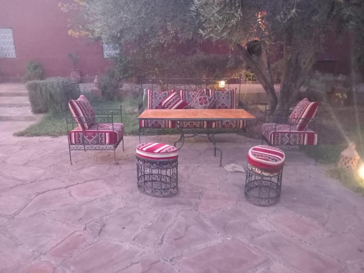 Riad Sidi Hicham Ouled Bouzid Bagian luar foto