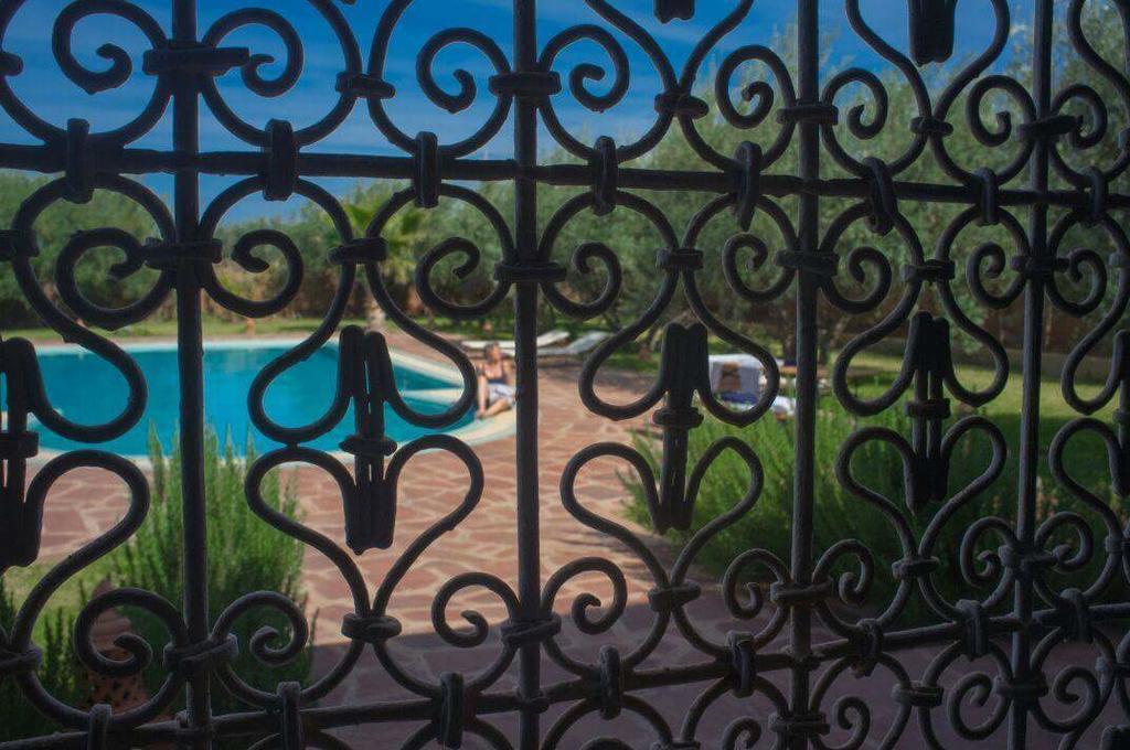 Riad Sidi Hicham Ouled Bouzid Bagian luar foto